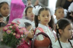 Бишкектеги №26 мектепте сабактар үзгүлтүк болгон жок, мугалим жетиштүү