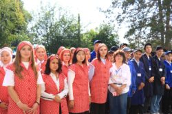 Окуу имараттары ондолуп жаңырган он тогуз окуу жай