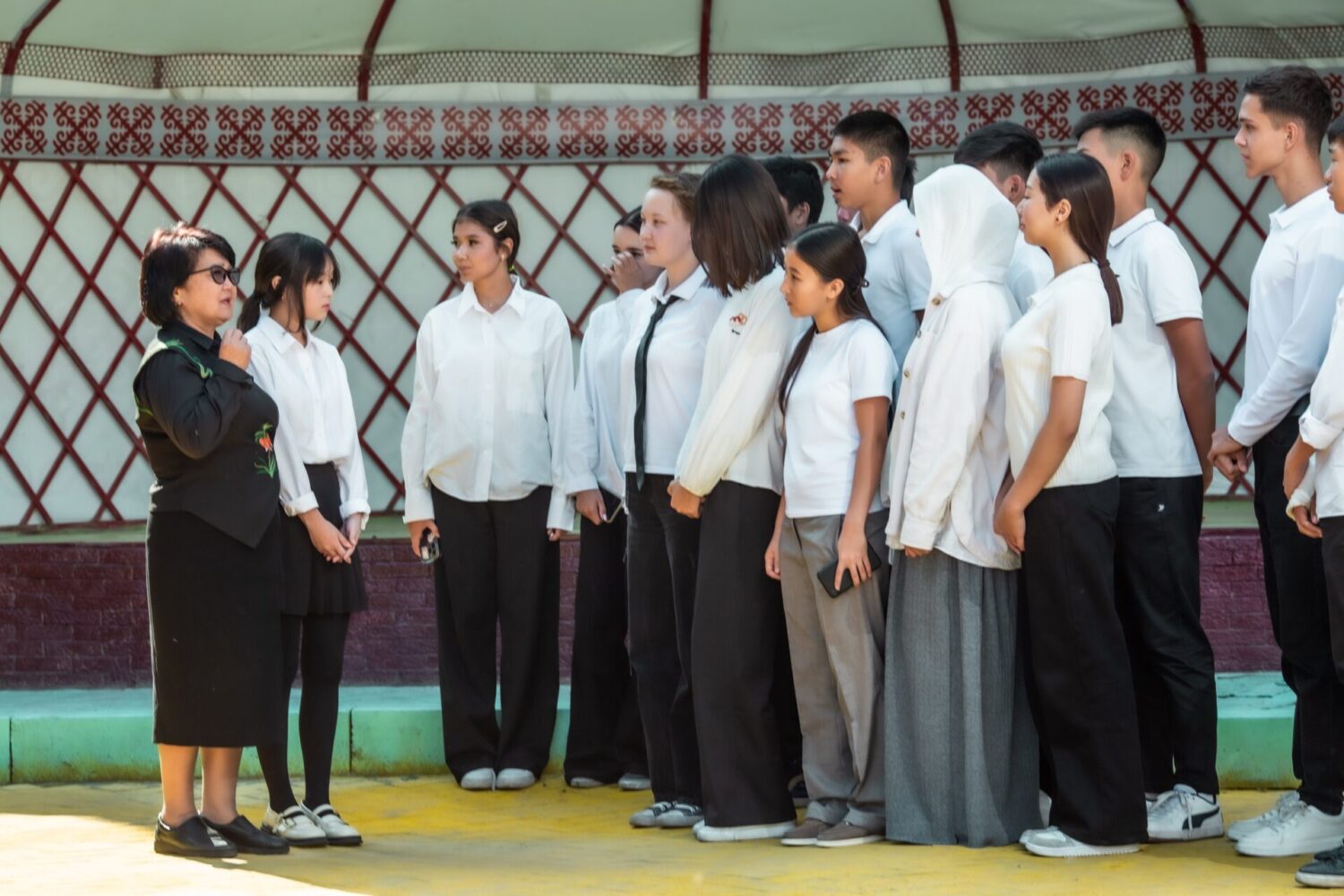 Ровесник страны: средней школе №24 имени А. Токомбаева исполняется 100 лет