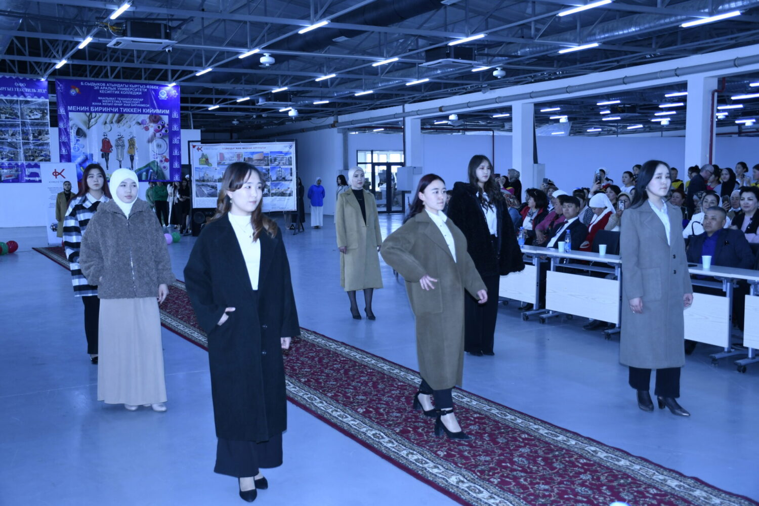 КЫРГЫЗ-ӨЗБЕК ЭЛ АРАЛЫК УНИВЕРСИТЕТИНЕ 30ЖЫЛ