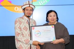 “40 РАЙОНДОН 40 ДЕМИЛГЕ” ДОЛБООРУНУН ЖЕҢҮҮЧҮЛӨРҮ