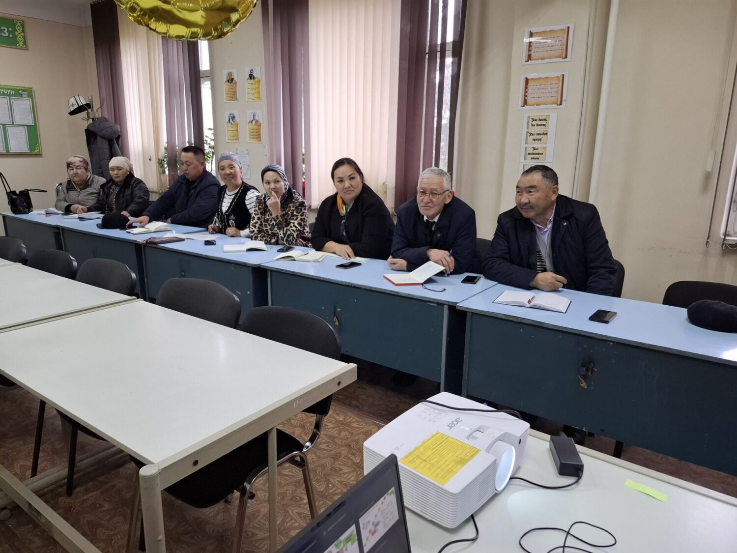 ЖАҢЫ ДАЙЫНДАЛГАН ДИРЕКТОРЛОР ҮЧҮН КУРС УЮШТУРУЛДУ