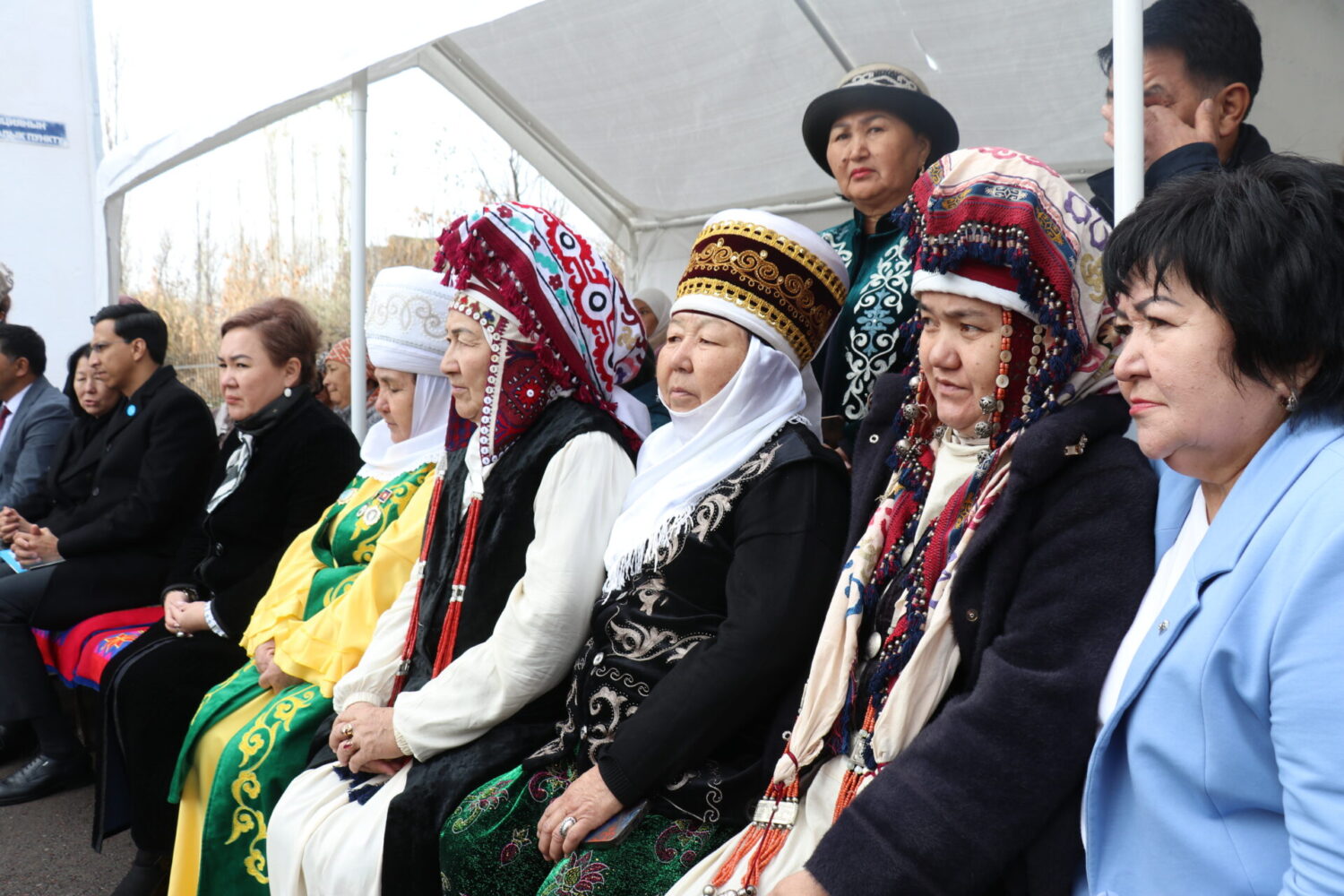 АЙЫЛ ӨКМӨТҮНҮН БОШОГОН ИМАРАТЫНДА БАЛДАРДЫ ЭРТЕ ӨНҮКТҮРҮҮ БОРБОРУ АЧЫЛДЫ