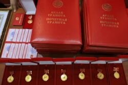 ОшМУда мугалимдер жана илим күнү белгиленди