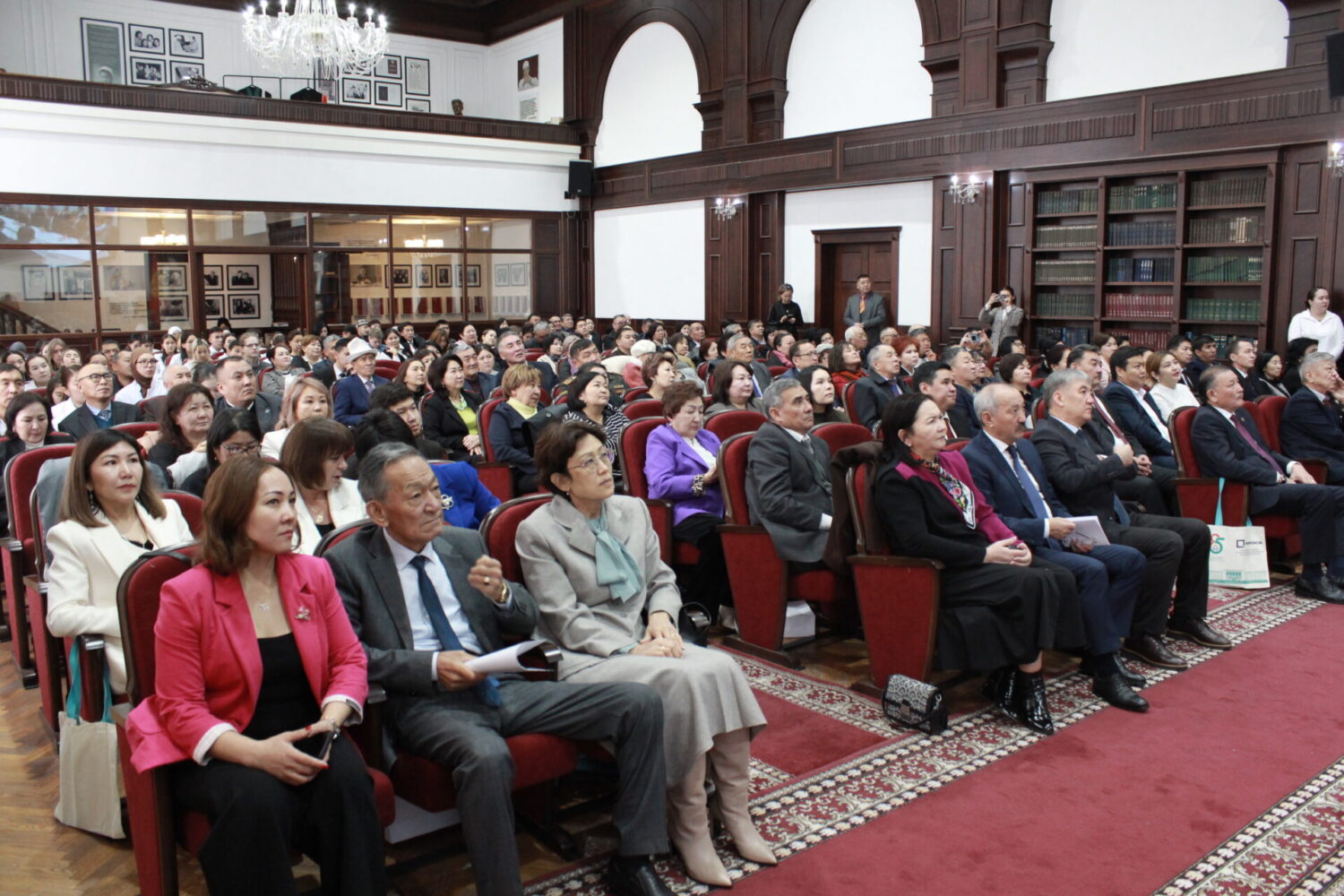 ИЛИМ: КЫРГЫЗСТАН ДҮЙНӨЛҮК РЕЙТИНГДЕ 127-ОРУНДА