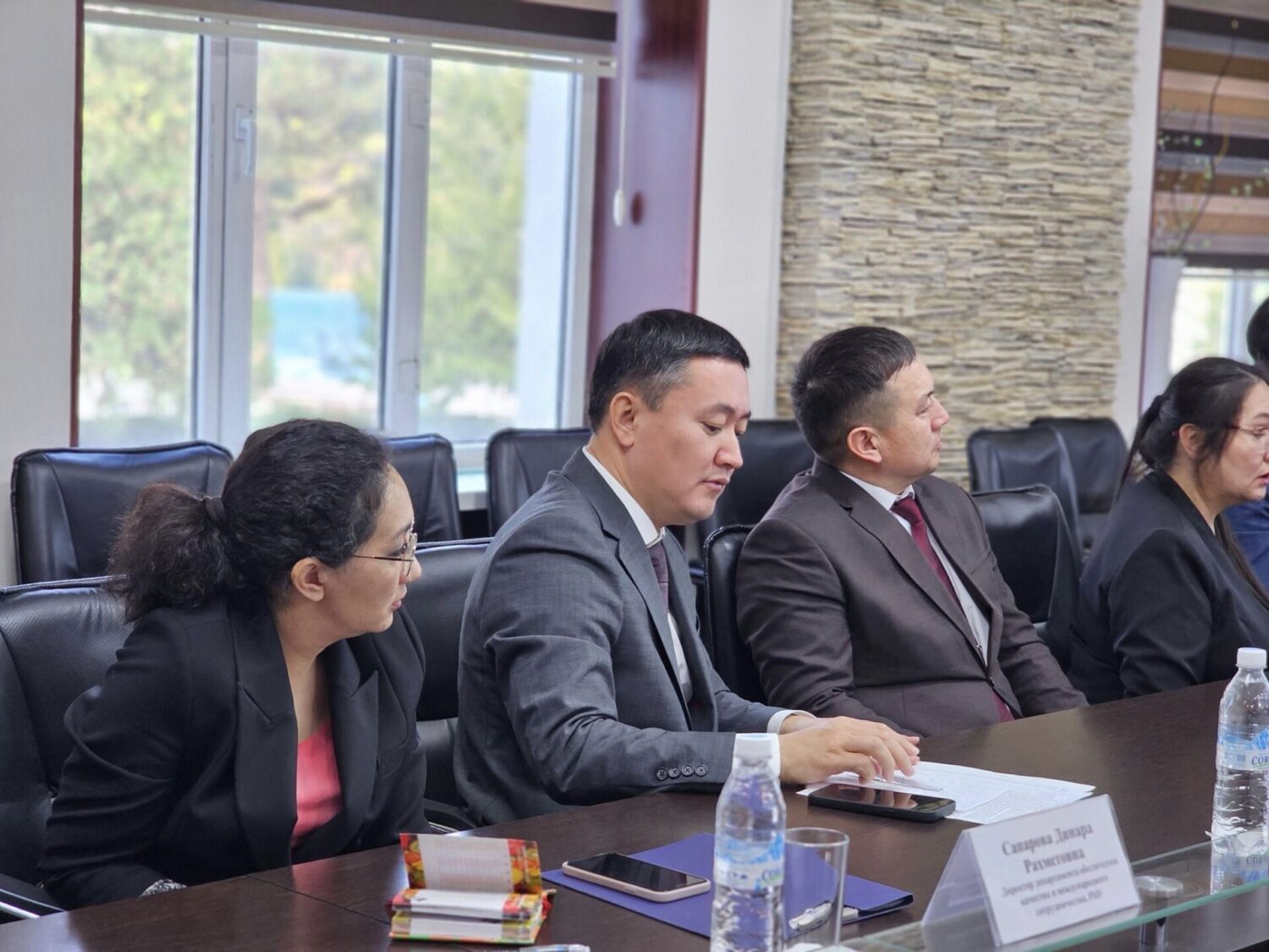 Чыгыш-Казакстан университетинин делегациясы КМТУда