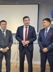 Студенттерге арналган коворкинг борбор