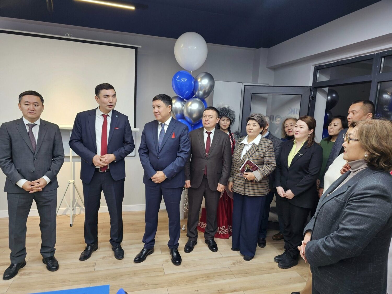 Студенттерге арналган коворкинг борбор