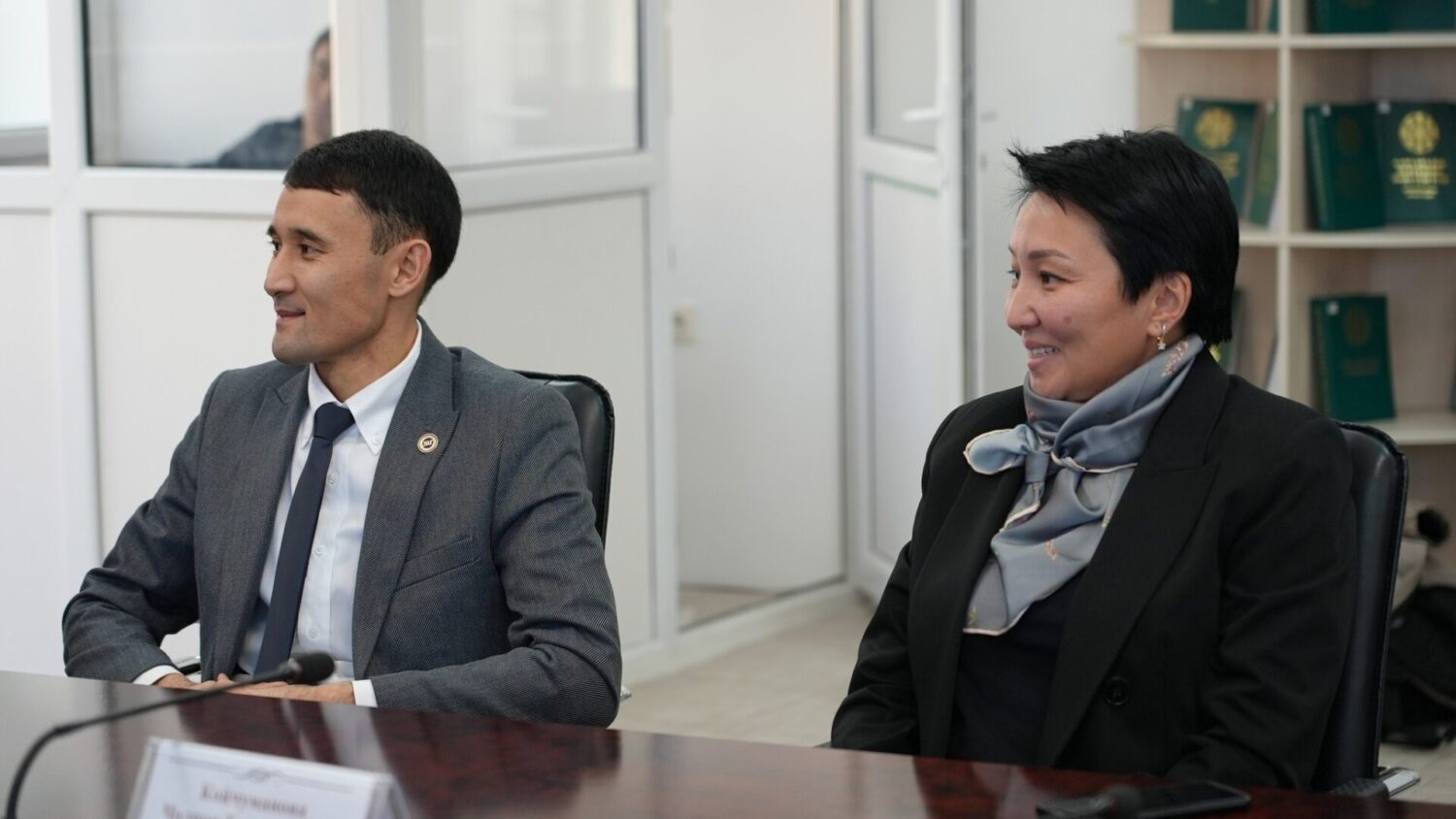 “Мамлекеттүүлүк башатында” китеби жарык көрдү