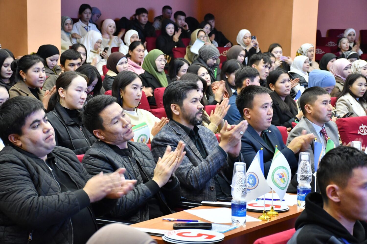 ЖОЖдор аралык КВН