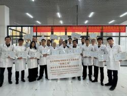 Окутуучулар роботехника боюнча билимин жогорулатты