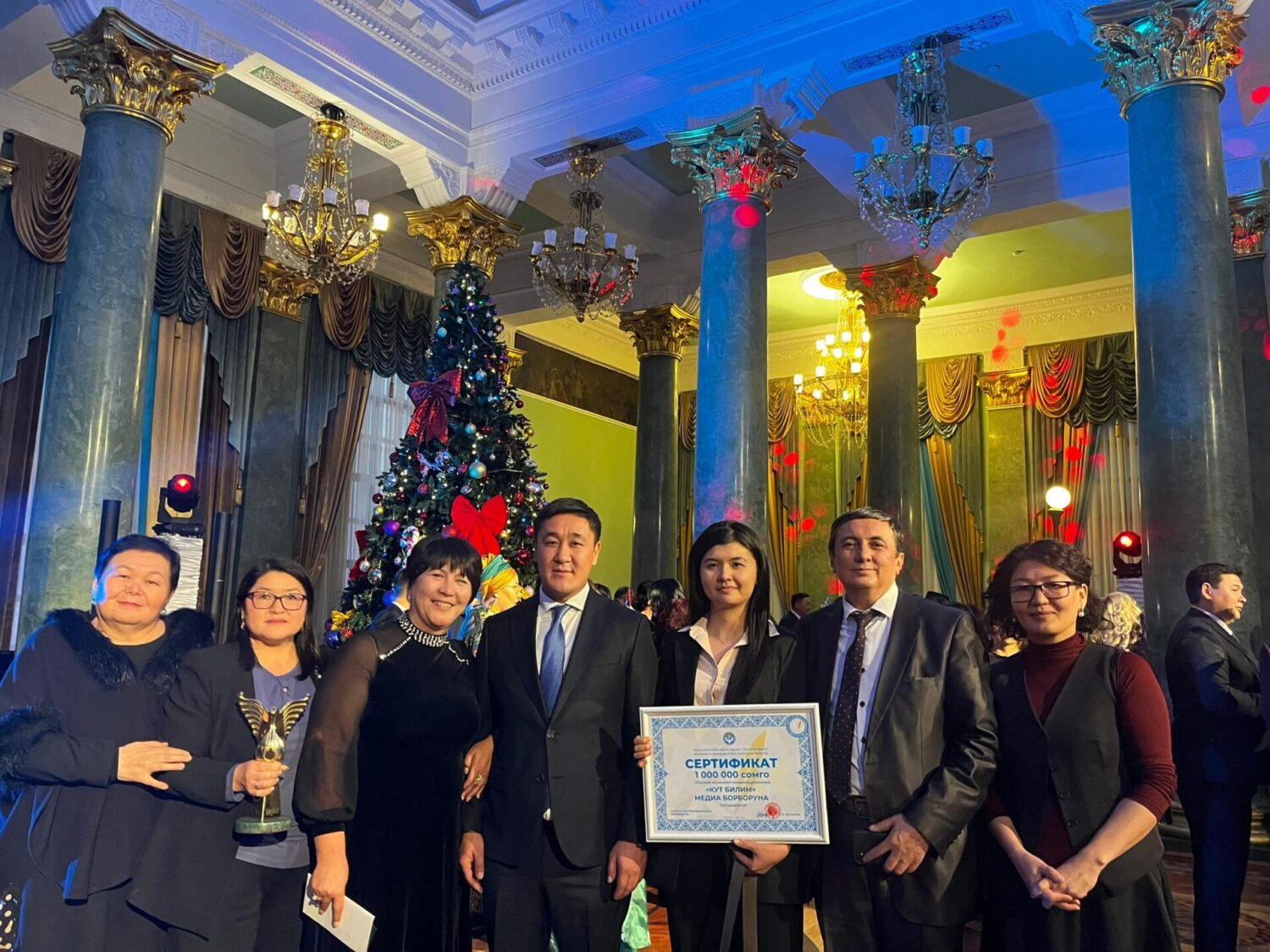 «Кут Билим» медиа борбору президенттин «Мейкин» сыйлыгына татыды