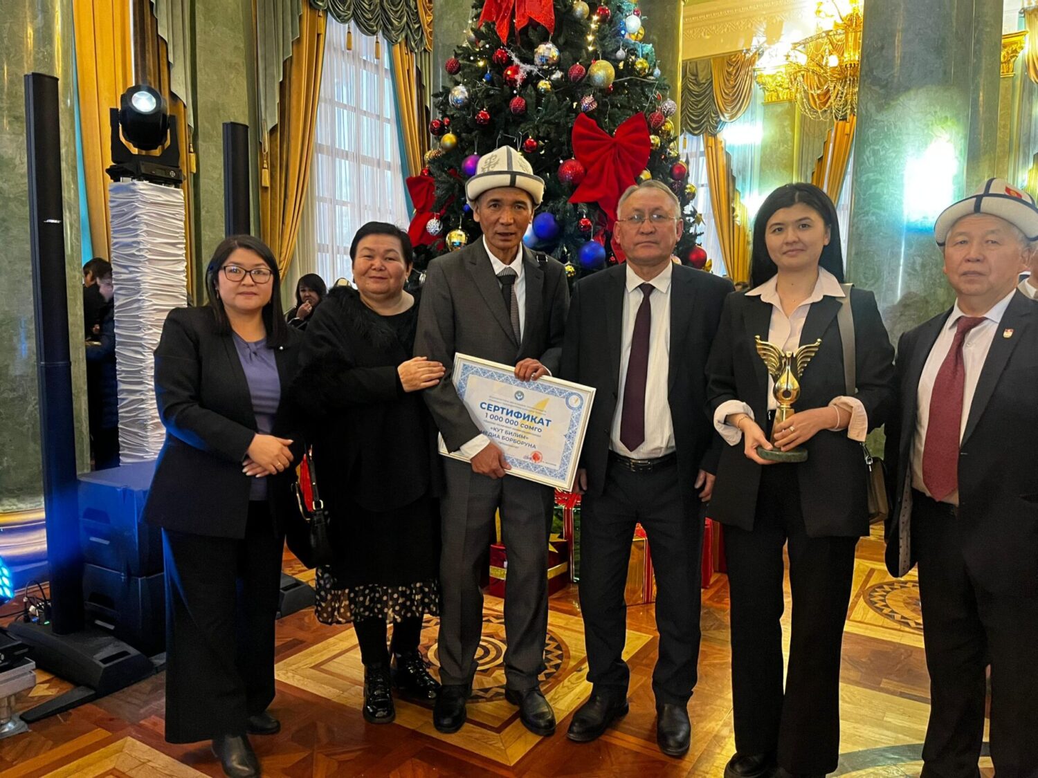 «Кут Билим» медиа борбору президенттин «Мейкин» сыйлыгына татыды