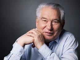 АЙТМАТОВ ЭНЦИКЛОПЕДИЯСЫ ДАЯРДАЛУУДА