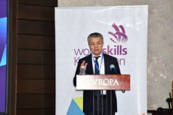 «WORLDSKILLS» — ЖУМУШЧУ КЕСИПТЕРДИН КАДЫР-БАРКЫН ЖОГОРУЛАТАТ
