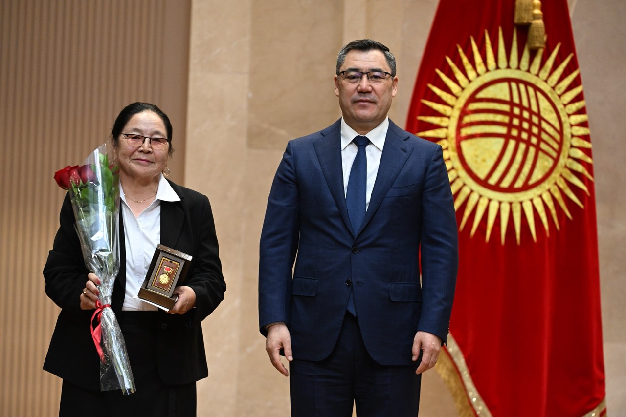 УЛУТТУК БААЛУУЛУКТАРГА, РУХАНИЙ  МАДАНИЯТКА БАСЫМ ЖАСАГАН ӨМҮРКҮЛ ЭЖЕЙ