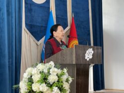 UNISTEM МЕКТЕБИНДЕ 97 ОКУУЧУ КЫЗ ТАК ИЛИМДЕР ДҮЙНӨСҮ МЕНЕН ТААНЫШТЫ