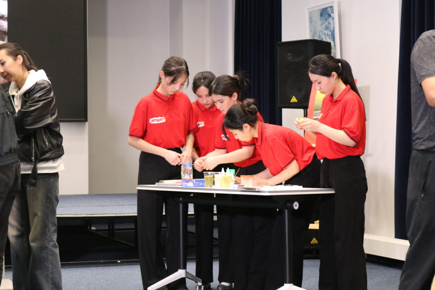 Финал интеллектуальной игры «Эрудит»: победа за командой из Ак-Суу