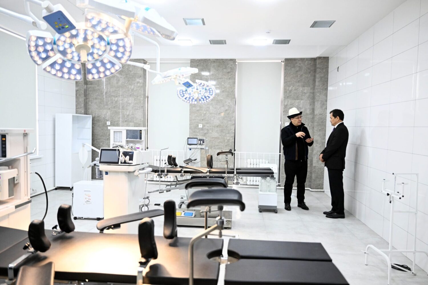 КММАнын окуу-дарылоо жана илимий комплекси ажонун катышуусунда ачылды