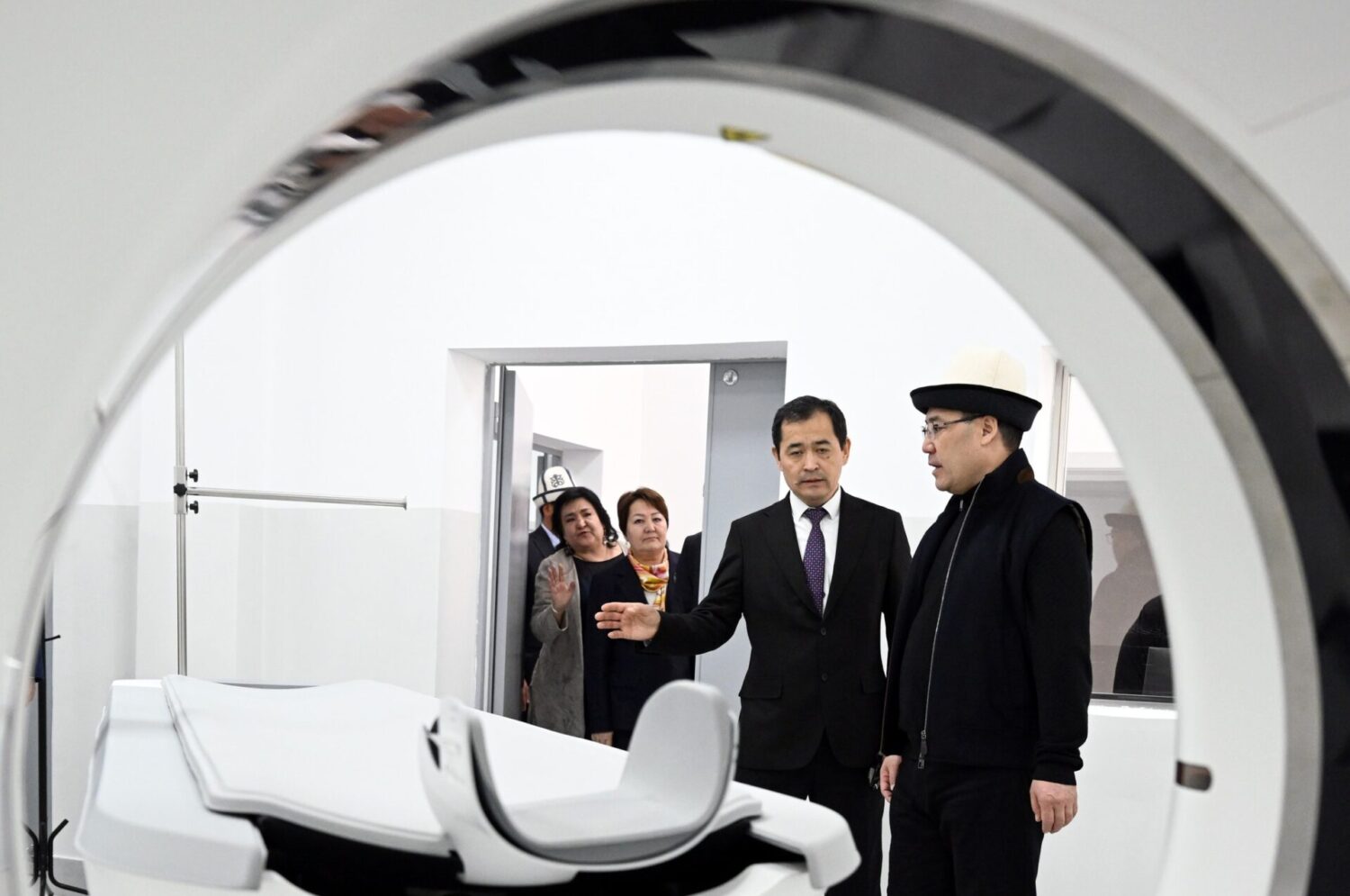 КММАнын окуу-дарылоо жана илимий комплекси ажонун катышуусунда ачылды