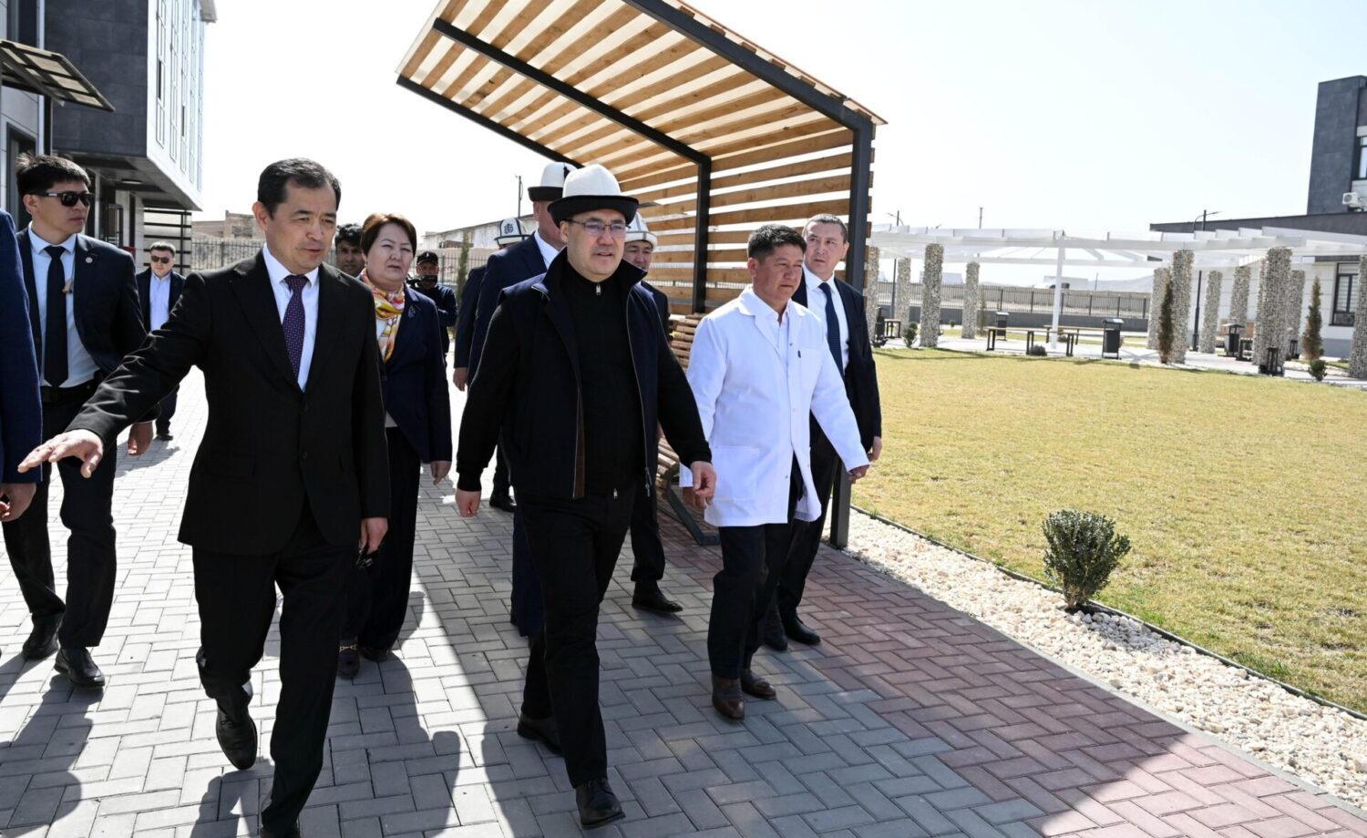 КММАнын окуу-дарылоо жана илимий комплекси ажонун катышуусунда ачылды