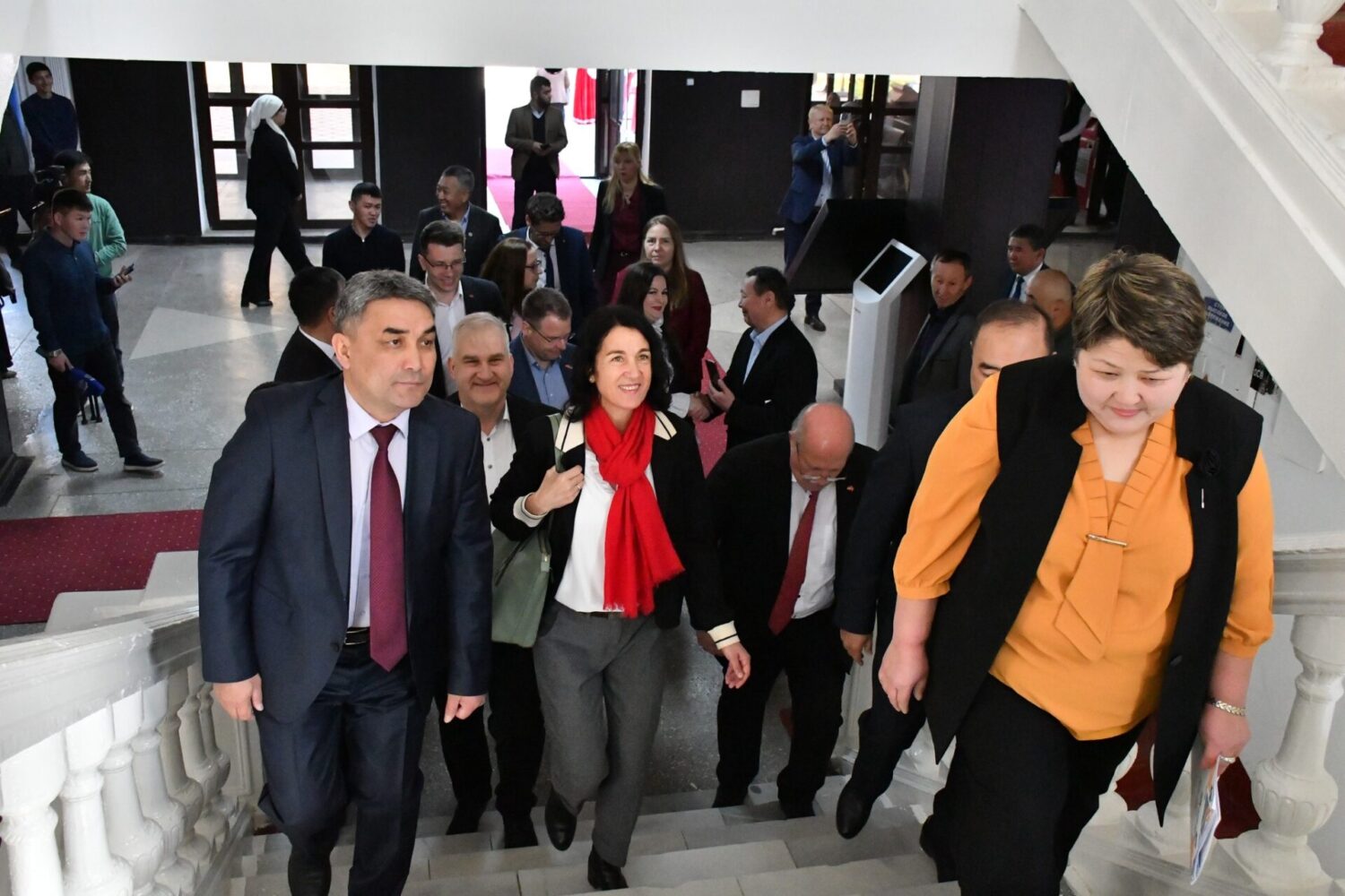 КӨЭУ ГЕРМАНИЯ МЕНЕН КЫЗМАТТАШУУСУН ЧЫҢООДО