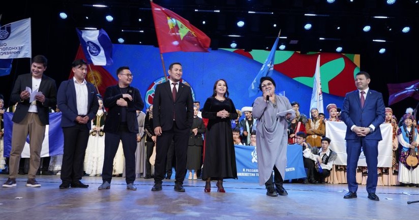 “АЛА-ТОО ЖАЗЫ” ЖАШТАР ФЕСТИВАЛЫНЫН ЖЕҢҮҮЧҮЛӨРҮ АНЫКТАЛДЫ