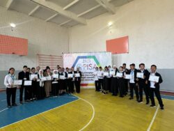 PISA—2025: ИСА ҮКҮЕВ МЕКТЕБИНДЕ ТЕСТИРЛӨӨ УЮШКАНДЫКТА ӨТТҮ