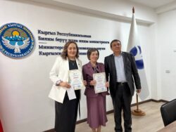 Награды в преддверии Дня Победы