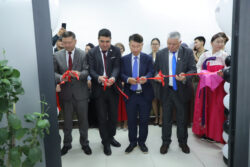 ОшМУнун студенттери корей тилин өздөштүрүшөт