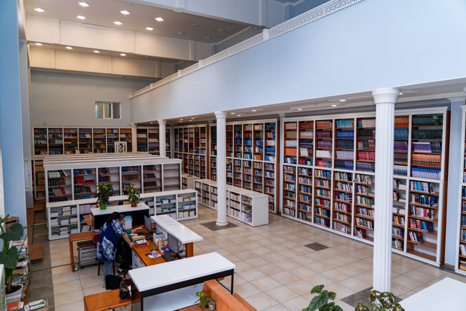 “АЛА-ТОО” ЭЛ АРАЛЫК УНИВЕРСИТЕТИНДЕ АНГЛИС ТИЛИНДЕ ЖОГОРКУ БИЛИМ АЛ!