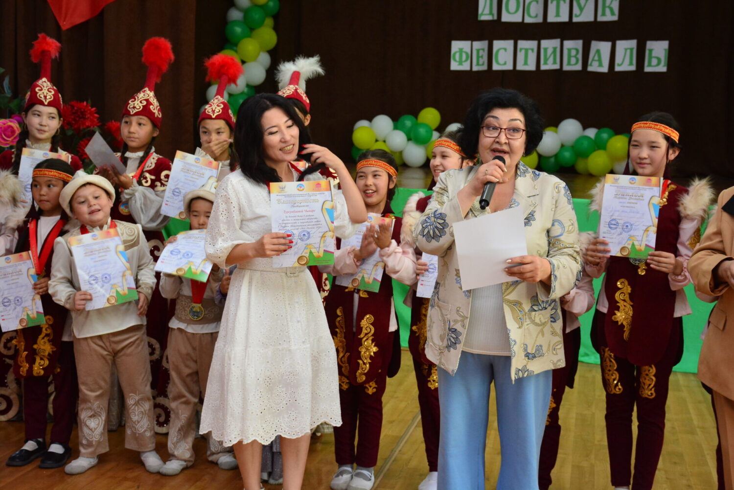 Кыргызско-Корейский фестиваль дружбы в СОШ №2 Бишкека