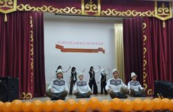 ЖАЛЫНДУУ АКЫНГА АРНАЛДЫ