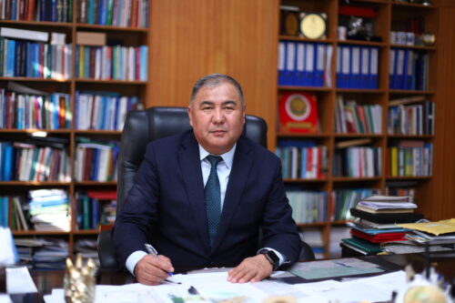 ОшМПУ – КЫЛЫМДЫК ТАЖРЫЙБА МЕНЕН ПЕДАГОГДОРДУ ДАЯРДООЧУ УСТАКАНА