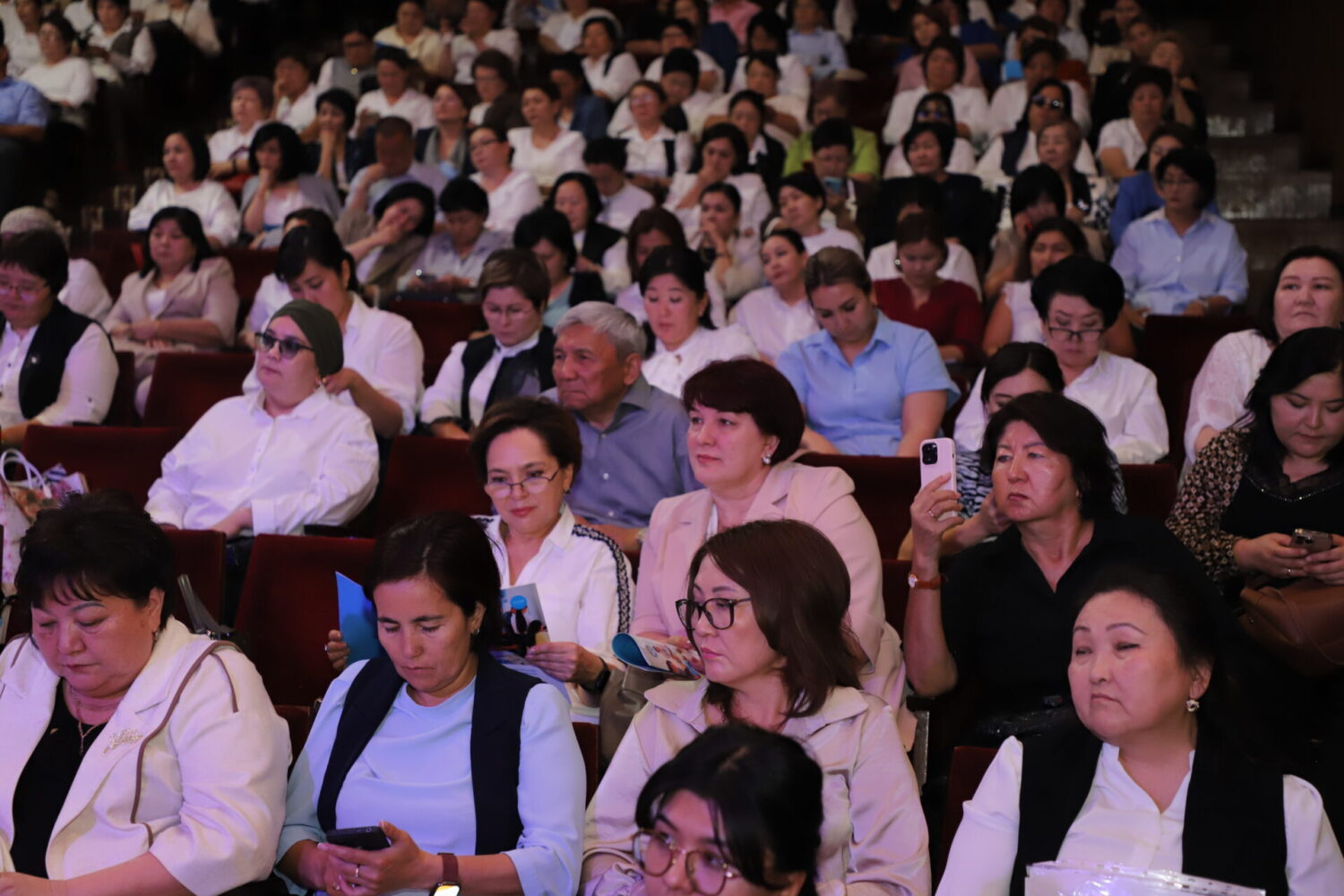 УЛУТТУК БИЛИМ БЕРҮҮ – ӨНҮГҮҮГӨ БОЛГОН КАДАМ