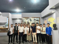 ОШТУ “СУЛАЙМАН-ТОО” МУЗЕЙИНДЕГИ КӨРГӨЗМӨГӨ КАТЫШТЫ