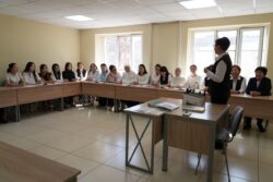 И. АРАБАЕВ АТЫНДАГЫ КМУ менен ЖАРКЫН КЕЛЕЧЕККЕ КАРАЙ ЖОЛ!