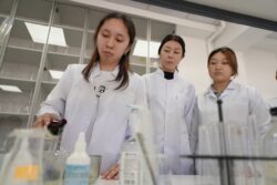 И. АРАБАЕВ АТЫНДАГЫ КМУ менен ЖАРКЫН КЕЛЕЧЕККЕ КАРАЙ ЖОЛ!