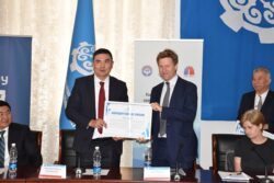 82 адис окуусун ийгиликтүү аяктады