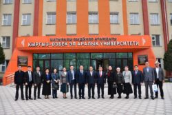 КЕЛЕЧЕГИҢДИН ПАЙДУБАЛЫН ИШЕНИМДҮҮ ТҮПТƟГҮҢ КЕЛСЕ, КЫРГЫЗ —  ƟЗБЕК ЭЛ АРАЛЫК УНИВЕРСИТЕТИНДЕГИ МҮМКҮНЧҮЛҮКТҮ ПАЙДАЛАН!