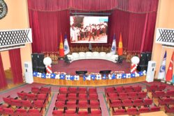 КЕЛЕЧЕГИҢДИН ПАЙДУБАЛЫН ИШЕНИМДҮҮ ТҮПТƟГҮҢ КЕЛСЕ, КЫРГЫЗ —  ƟЗБЕК ЭЛ АРАЛЫК УНИВЕРСИТЕТИНДЕГИ МҮМКҮНЧҮЛҮКТҮ ПАЙДАЛАН!