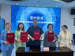 СТУДЕНТТИК ДОЛБООР ШКУга МҮЧӨ-МАМЛЕКЕТТЕРДИН КОНКУРСУНДА МЫКТЫ ДЕП ТАБЫЛДЫ