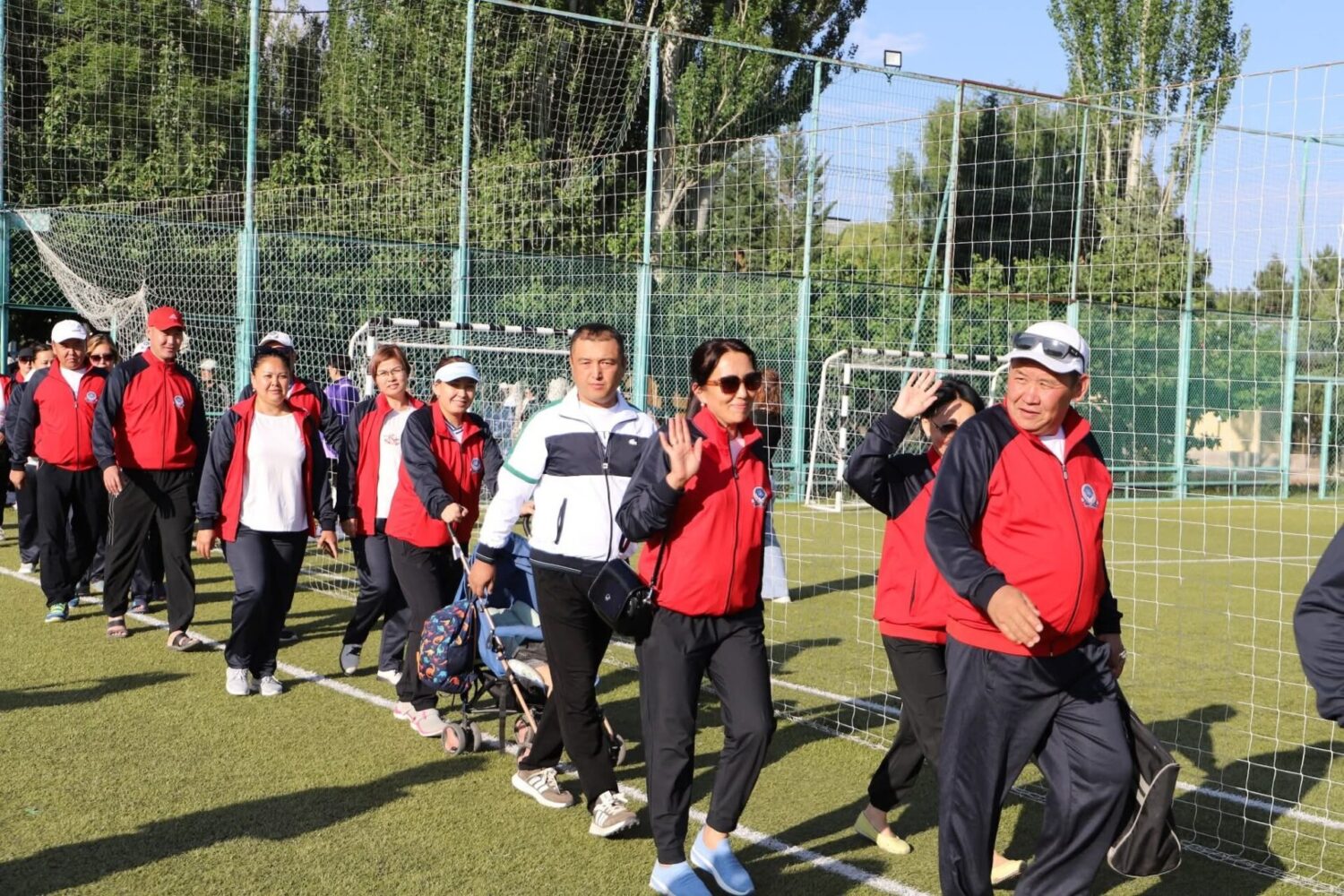 «Ден соолук» спартакиадасы: окутуучулар күч сынашууда