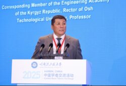 ОШТУ КЫТАЙ ЖОЖДОРУ МЕНЕН СТРАТЕГИЯЛЫК КЫЗМАТТАШУУГА ДАЯР