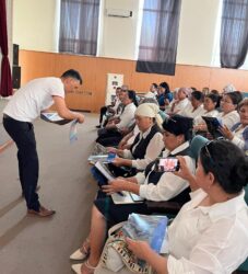 Педагогдор санариптик билим берүү платформаларын үйрөнүүдө