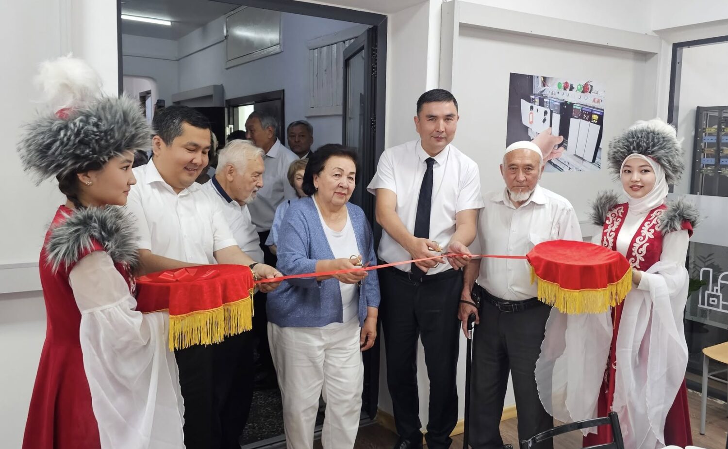 КМТУда лабораториялык база ачылды