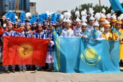 ЫСЫК-КӨЛ ДОСТОРДУ ЧОГУЛТТУ