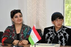 ЫСЫК-КӨЛ ДОСТОРДУ ЧОГУЛТТУ