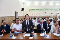 Эдиль Байсалов Билим берүү, илим жана инновациялар министринин жаңы орун басарларын тааныштырды