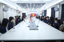 ОШТУГА ТҮШТҮК КОРЕЯДАН ДЕЛЕГАЦИЯ КЕЛДИ